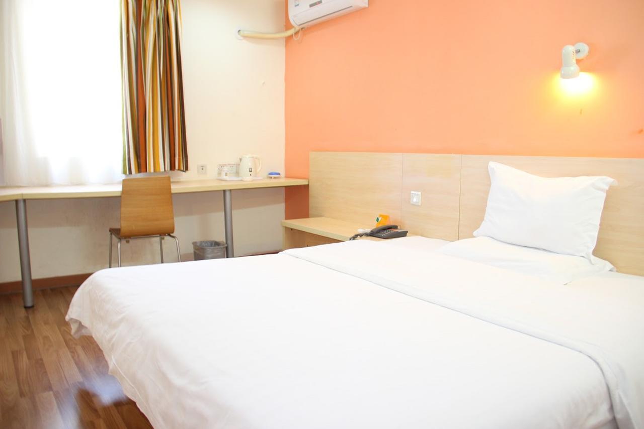 7Days Inn Deyang Wenmiao Square ภายนอก รูปภาพ