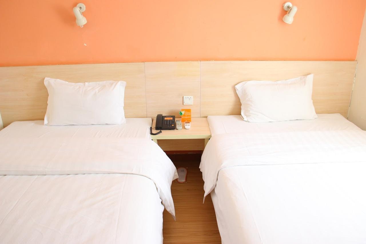 7Days Inn Deyang Wenmiao Square ภายนอก รูปภาพ