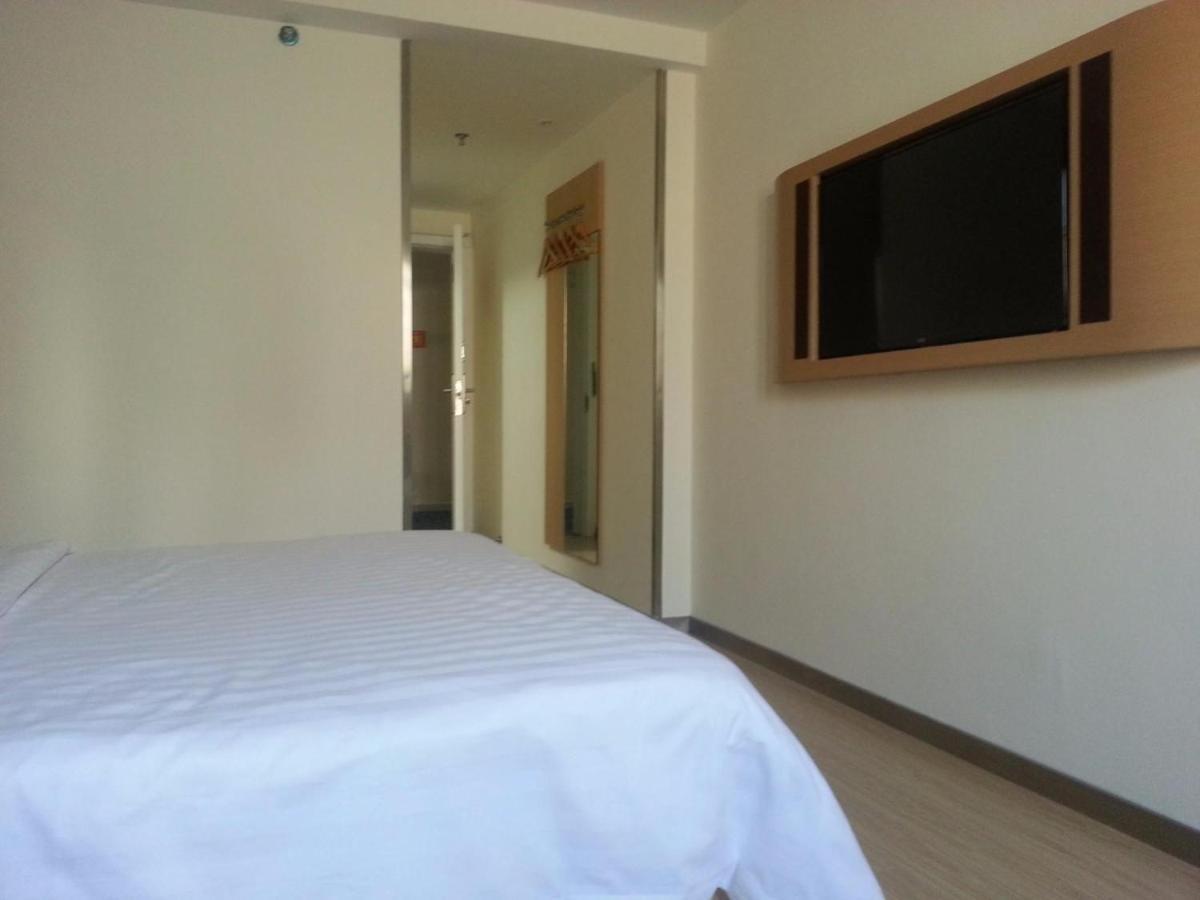 7Days Inn Deyang Wenmiao Square ภายนอก รูปภาพ